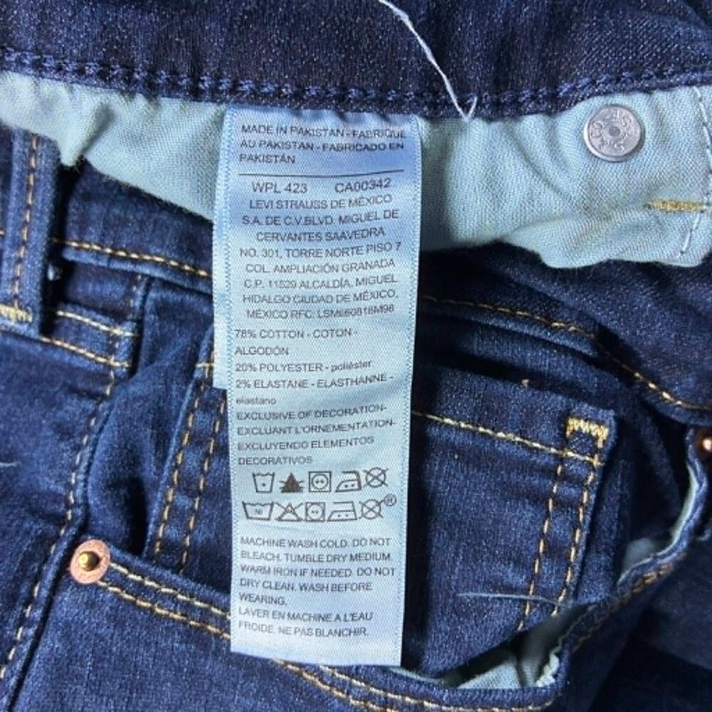 Signature Levi Strauss Gold Womens Bootcut Jeans Dark Wash Stretch Size 32x29 - Picture 4 of 8